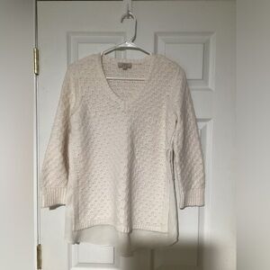 LOFT Women's V-Neck Sweater in Cream